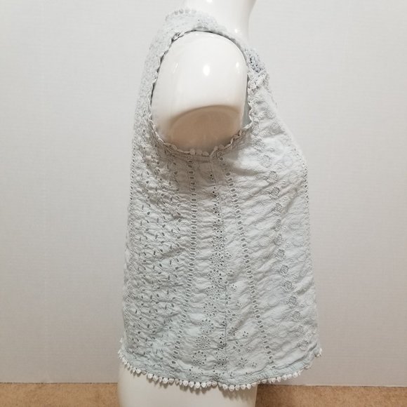 Joie top Small floral eyelet v-neck pom trim crochet detailing sleeveless v-neck - Picture 4 of 11